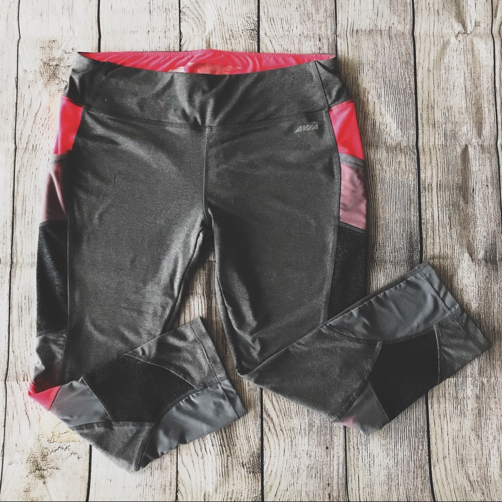 Avia Color Block Capri Leggings
